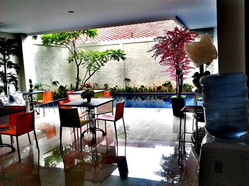 The Mansion Cipete Apartment Jakarta Exterior photo